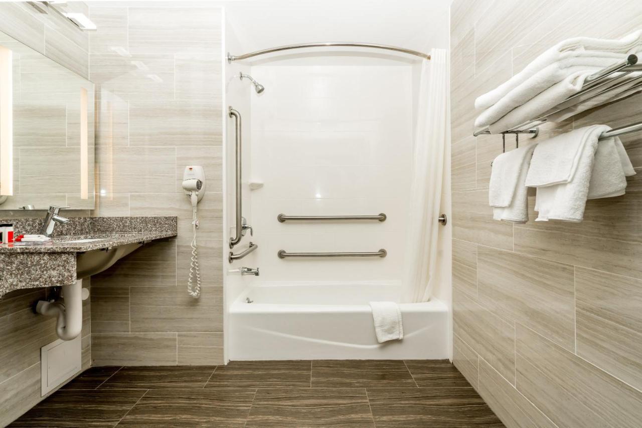 Letap Hotel Near Airtrain Jfk Airport Ню Йорк Екстериор снимка