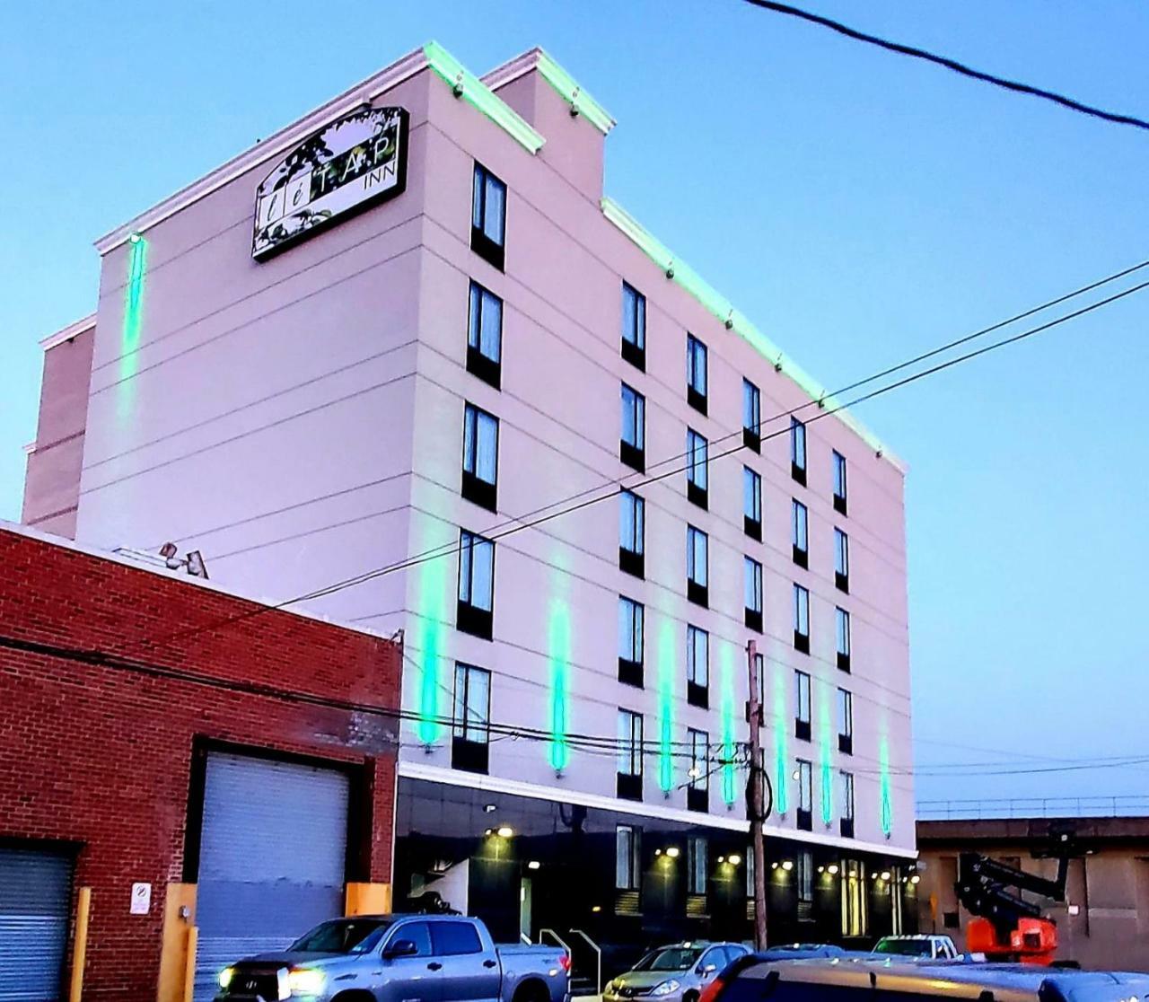 Letap Hotel Near Airtrain Jfk Airport Ню Йорк Екстериор снимка